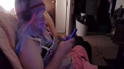 Madelyn online show from 12-15-25, 11:31
