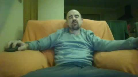 Snapshot of bigeireone chatting on 10-01-25, 01:11 bigeireone online show from 10-01-25, 01:11