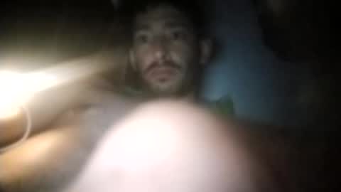 Snapshot of bigfeetmaster32 chatting on 10-15-25, 05:18 Bigfeetmaster32 online show from 10-15-25, 05:18