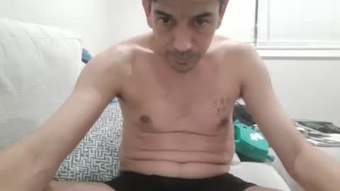 Snapshot of biggiejon87 chatting on 03-13-26, 02:18 biggiejon87 online show from 03-13-26, 02:18