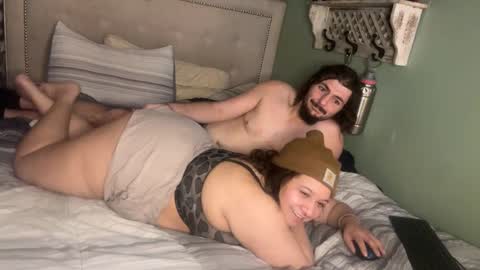 Snapshot of bigglou26 chatting on 01-20-25, 04:32 BiggLou and LenaLove online show from 01-20-25, 04:32