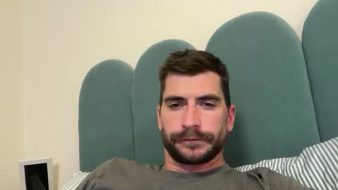 Snapshot of biggunz8 chatting on 10-23-25, 11:24 biggunz8 online show from 10-23-25, 11:24