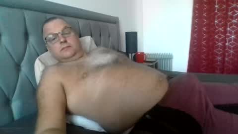 bigguy2014 online show from 09-23-25, 06:27