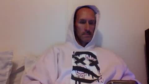 Chaz online show from 09-17-25, 01:51