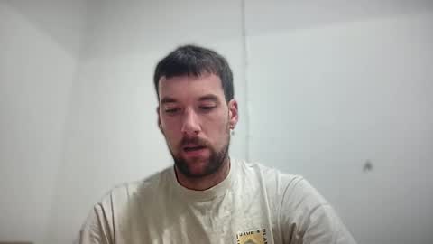 Snapshot of bigmachinejack chatting on 10-21-25, 05:19 bigmachinejack online show from 10-21-25, 05:19