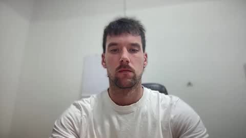 Snapshot of bigmachinejack chatting on 12-05-25, 12:25 bigmachinejack online show from 12-05-25, 12:25