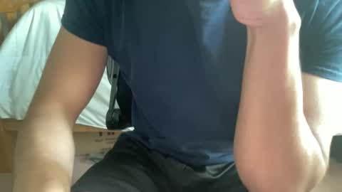 bigmanhaha12 online show from 10-22-25, 05:24