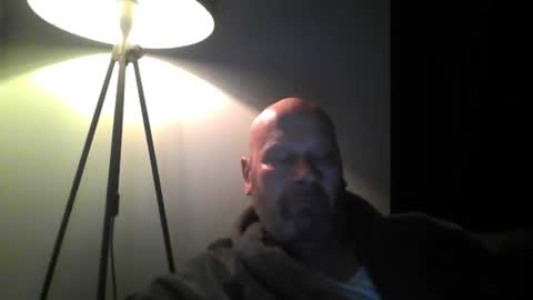 bigmike3339 online show from 02-25-25, 05:41
