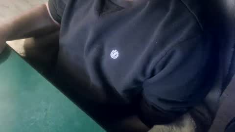 Snapshot of bigpeepdude chatting on 01-17-25, 10:45 bigpeepdude online show from 01-17-25, 10:45