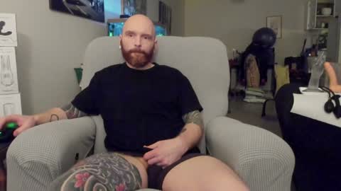 Snapshot of bigseanxoxo chatting on 02-06-25, 04:36 Sean pronounced Shon online show from 02-06-25, 04:36