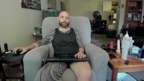 Snapshot of bigseanxoxo chatting on 04-12-26, 04:56 Sean pronounced Shon online show from 04-12-26, 04:56