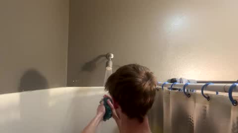 bigskinnyboyshh online show from 12-17-24, 06:35