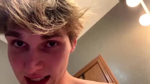 bigskinnyboyshh online show from 12-27-24, 08:35