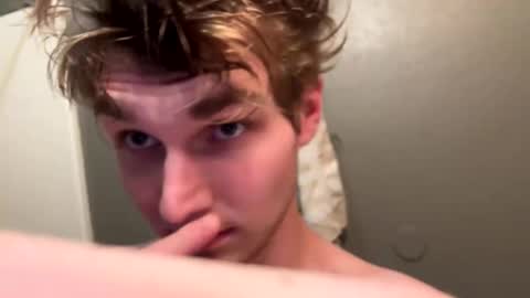 bigskinnyboyshh online show from 12-27-24, 07:57
