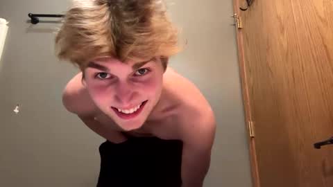 bigskinnyboyshh online show from 01-02-25, 03:48