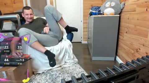 bigsshark online show from 11-26-25, 09:27