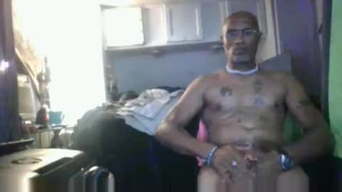 Snapshot of bigsteppa2027 chatting on 10-18-25, 07:42 bigsteppa2027 online show from 10-18-25, 07:42