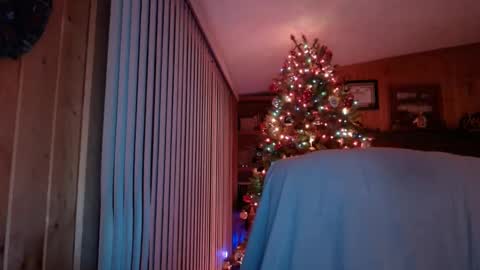 bigthicksatisfying2 online show from 12-21-24, 09:12
