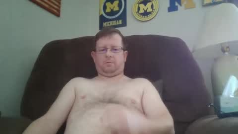 Snapshot of bigtitlover220 chatting on 02-15-25, 03:39 Jeremy online show from 02-15-25, 03:39