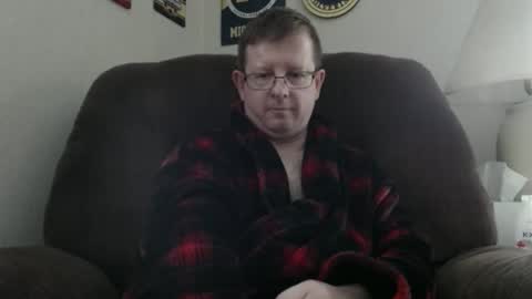 Snapshot of bigtitlover220 chatting on 02-08-26, 01:03 Jeremy online show from 02-08-26, 01:03