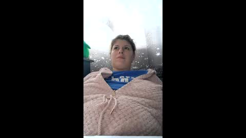 bigtitslala online show from 12-21-25, 11:06