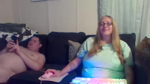 Mountain Mama online show from 09-25-25, 01:20