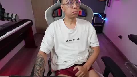 bigxboy96 online show from 01-29-25, 06:33