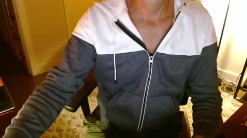 Snapshot of bijockdadohio chatting on 03-09-25, 05:11 Jeff online show from 03-09-25, 05:11