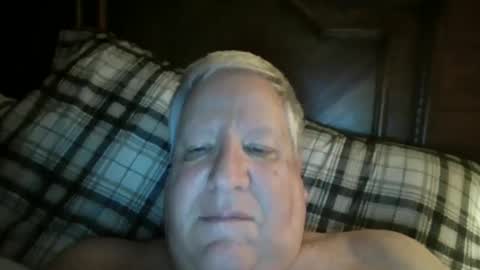 Snapshot of billernest99 chatting on 11-22-25, 04:55 billernest99 online show from 11-22-25, 04:55