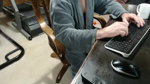 Snapshot of billy471 chatting on 03-01-25, 11:17 billy471 online show from 03-01-25, 11:17