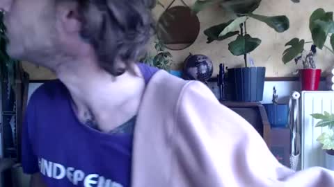 Billy FingerCut online show from 03-12-25, 10:16