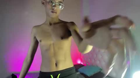 Sam online show from 11-14-25, 04:49