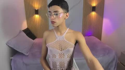 Sam online show from 11-29-25, 03:42