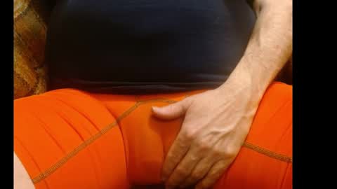 Snapshot of billytucker chatting on 03-08-25, 06:05 Billy Tucker online show from 03-08-25, 06:05