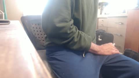 Snapshot of bimbttm chatting on 01-26-25, 02:19 Bimbttm online show from 01-26-25, 02:19