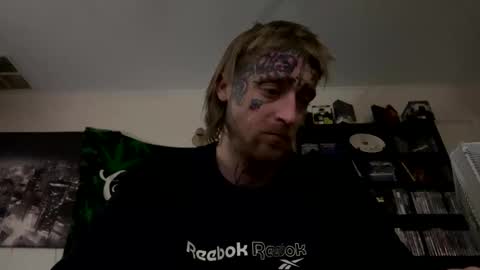 Snapshot of bimmyleanin420 chatting on 09-19-25, 01:29 bimmyleanin420 online show from 09-19-25, 01:29