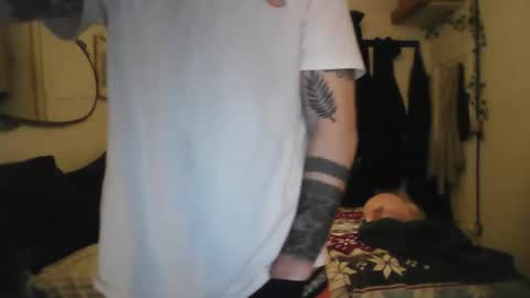 bird_0f_hermes online show from 01-15-26, 04:11