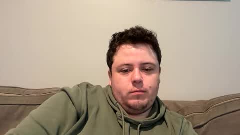 Snapshot of bisexualchubbyboy chatting on 12-27-24, 01:32 james online show from 12-27-24, 01:32