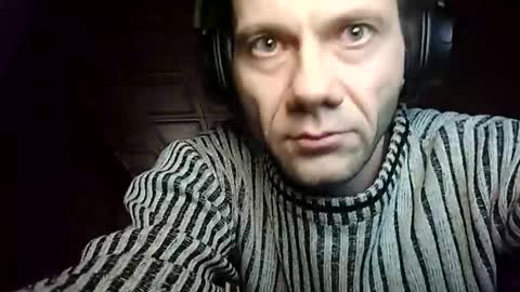 Snapshot of bishopalone2021 chatting on 12-30-24, 11:28 Zdenek online show from 12-30-24, 11:28