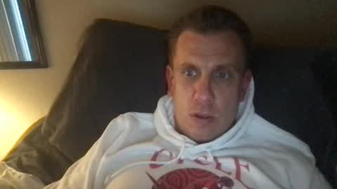 Snapshot of bishopishard chatting on 04-16-26, 01:45 bishopishard online show from 04-16-26, 01:45