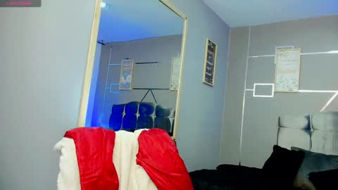 Snapshot of bitch_capelli chatting on 02-02-25, 03:10 .. .. online show from 02-02-25, 03:10