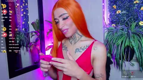 Snapshot of bitch_capelli chatting on 09-26-25, 04:11 .. .. online show from 09-26-25, 04:11