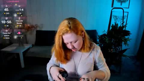 Snapshot of bitchofsun chatting on 09-29-25, 03:50 Nana online show from 09-29-25, 03:50