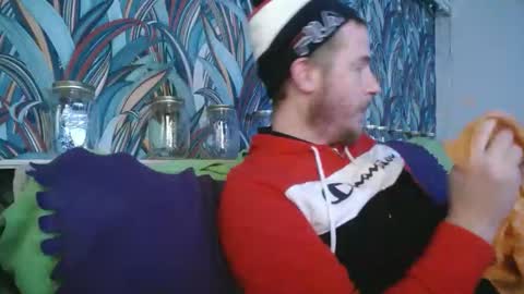 Snapshot of bizoukey15 chatting on 11-04-25, 01:38 bizoukey15 online show from 11-04-25, 01:38