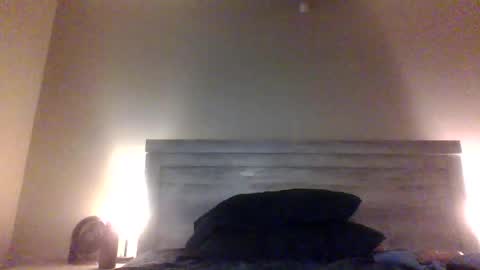 Snapshot of bj4290 chatting on 09-17-25, 04:25 bj4290 online show from 09-17-25, 04:25