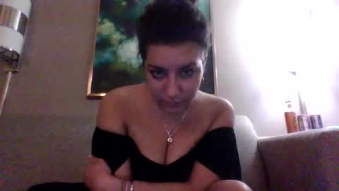 Snapshot of bj4290 chatting on 09-23-25, 02:36 bj4290 online show from 09-23-25, 02:36