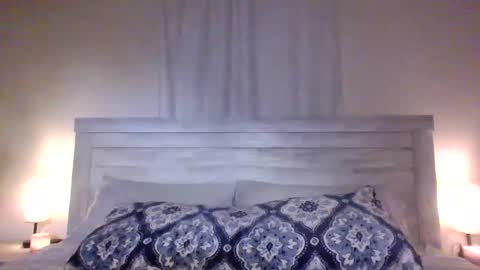 Snapshot of bj4290 chatting on 10-08-25, 08:06 bj4290 online show from 10-08-25, 08:06