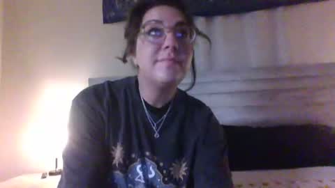 Snapshot of bj4290 chatting on 10-20-25, 09:15 bj4290 online show from 10-20-25, 09:15