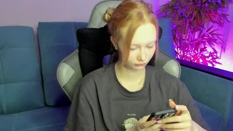 Julia online show from 01-28-25, 02:11