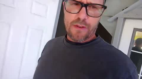 Snapshot of bjvibez chatting on 12-09-24, 09:58 Brock Jess Thunderlink online show from 12-09-24, 09:58